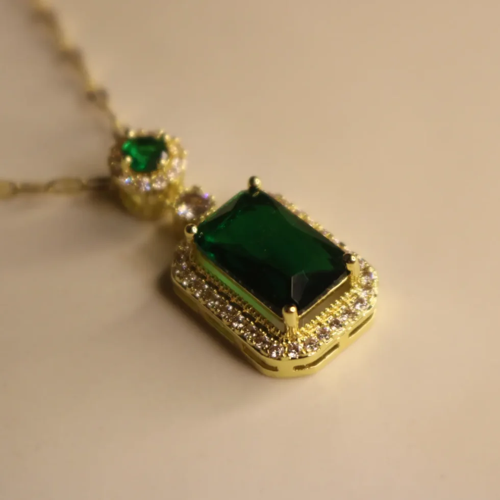 green esme necklace