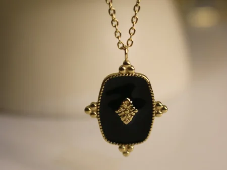 dark reign necklace
