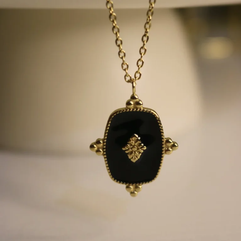 dark reign necklace