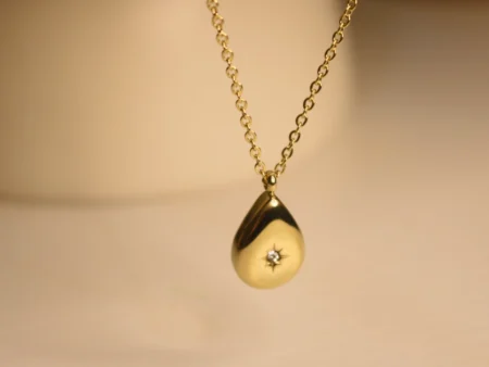 flicker drop necklace